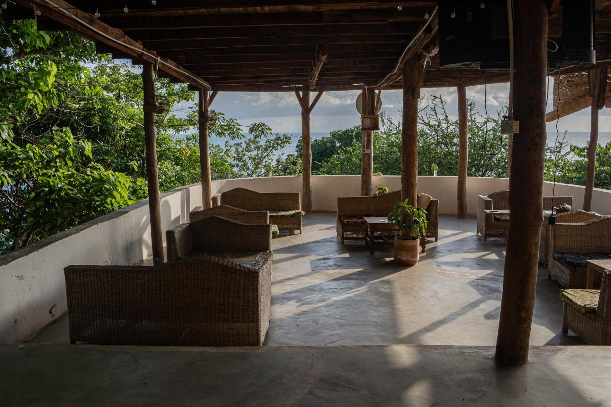 Soul Rebel Lodge & Backpackers Nkhata Bay Экстерьер фото