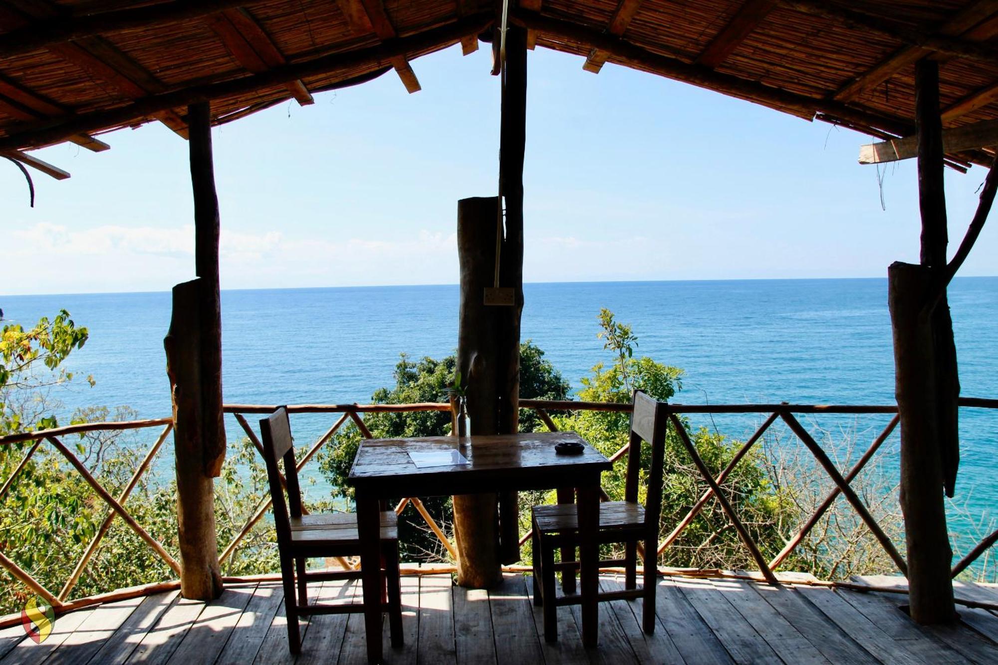 Soul Rebel Lodge & Backpackers Nkhata Bay Экстерьер фото