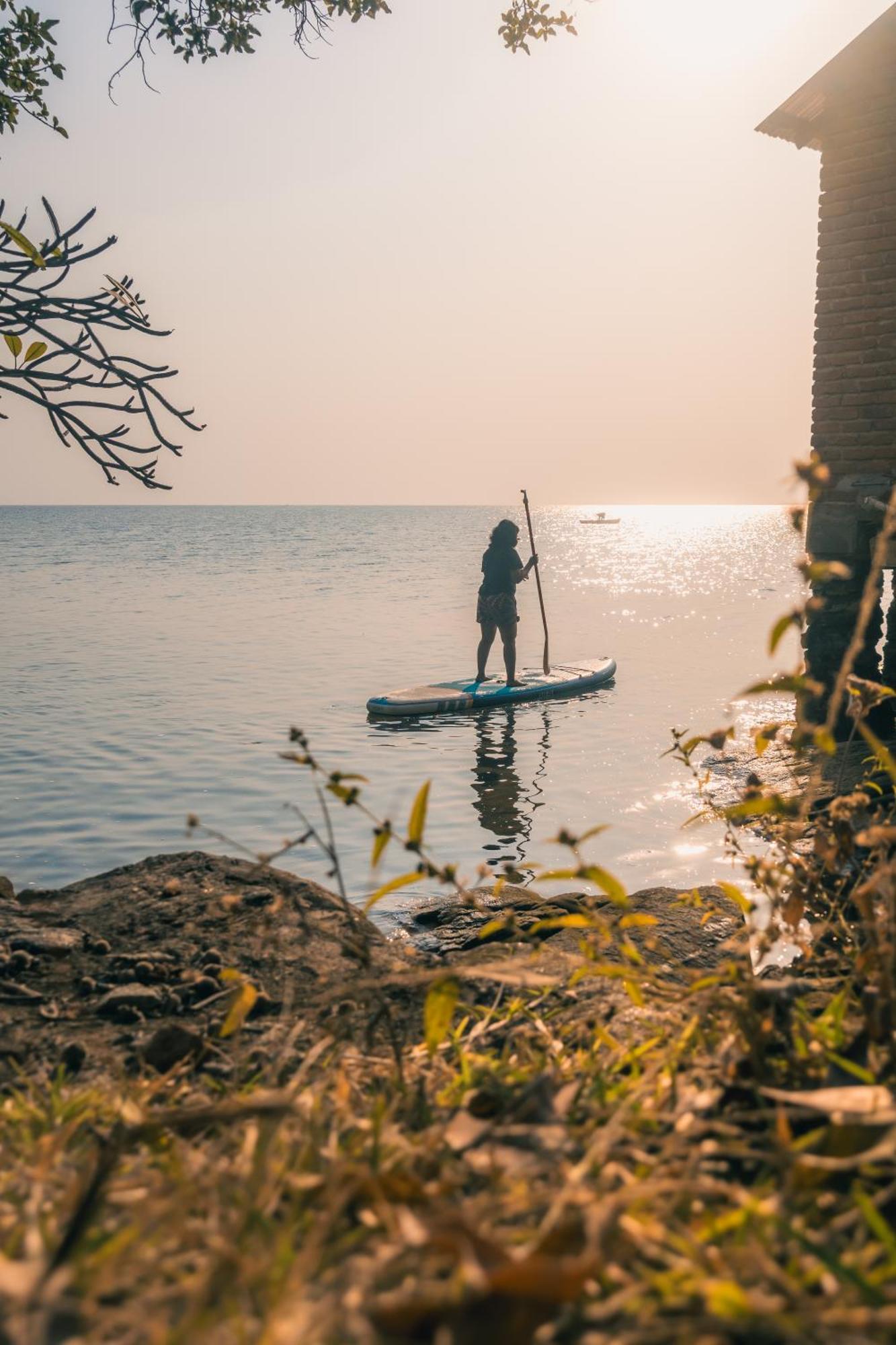 Soul Rebel Lodge & Backpackers Nkhata Bay Экстерьер фото